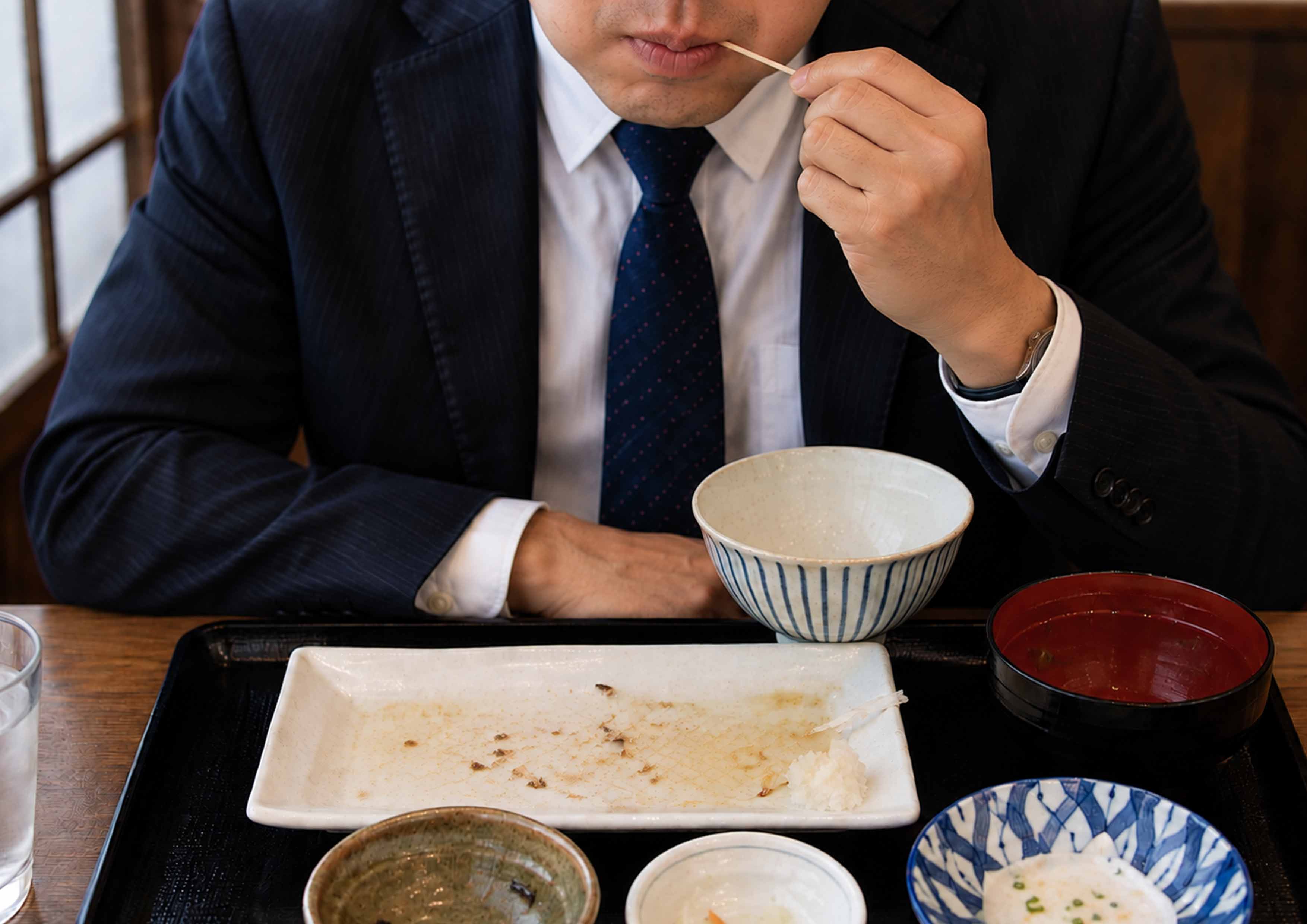 todays-manners-during-meals_009